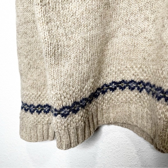 Eddie Bauer Cream and Brown Crewneck Sweater - Picture 5 of 10